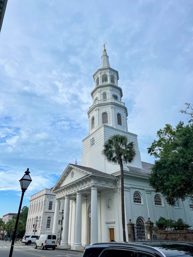 st michaels church in charleston with it's large white steeple
