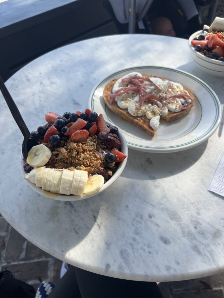 acai bowl vintage coffee shop charleston
